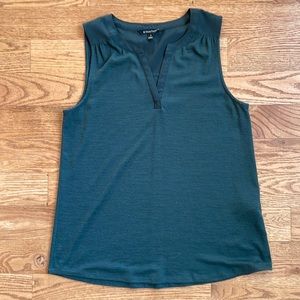 41 Hawthorn Sleeveless Shirt Medium Stitch Fix